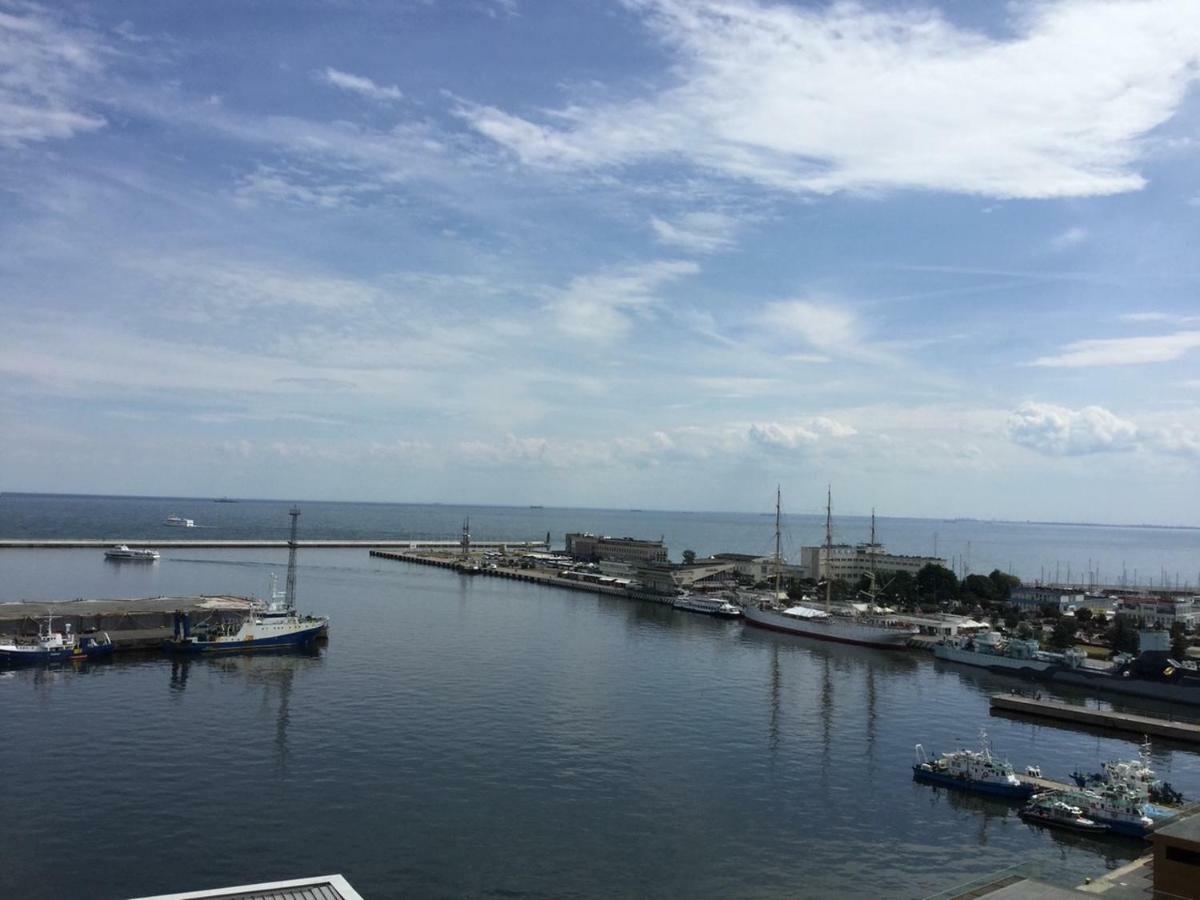 Apartament Sea Towers View グディニャ エクステリア 写真